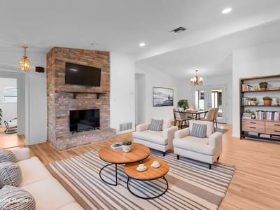 Property photo 4 at 2025 Forest TRL - 3 bed 3 bath home