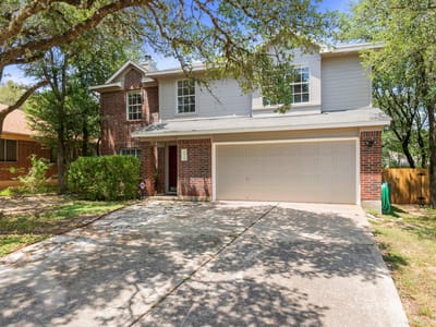Property photo 3 at 2028 Desco DR - 3 bed 2 bath home