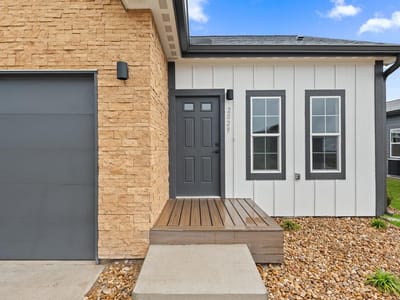 Primary bedroom at 2029 Applewood Dr - 3 bed 2 bath home