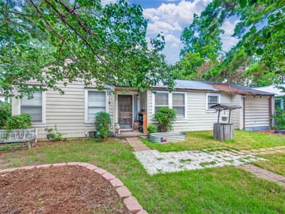 Property photo 2 at 203 Hudgins ST - 3 bed 2 bath home