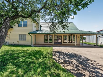 Primary bedroom at 203 Oxbow TRL - 3 bed 3 bath home