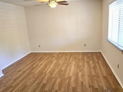 Primary bedroom at 203 S Mitchell St St  #4 - 3 bed 1 bath home