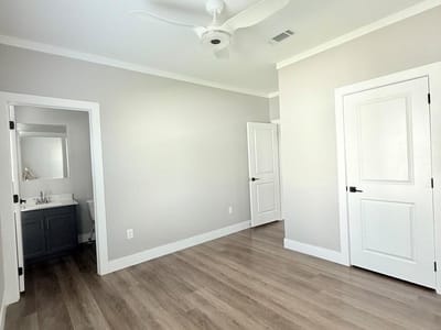 Bathroom at 2031 Applewood DR - 3 bed 3 bath home