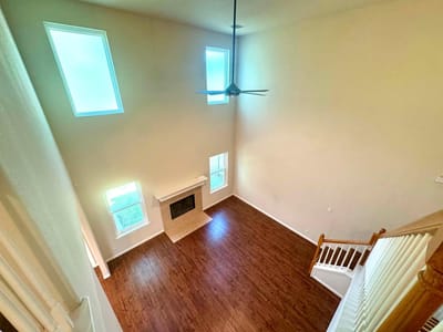 Living area at 2037 Northview DR - 3 bed 2 bath home
