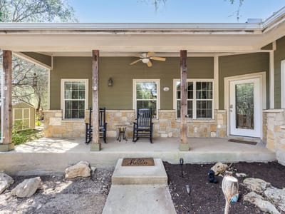 Property photo 5 at 204 Deer Creek CIR - 3 bed 2 bath home