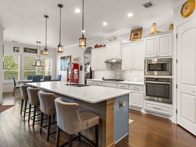 Property photo 5 at 204 Everton CV - 4 bed 3 bath home
