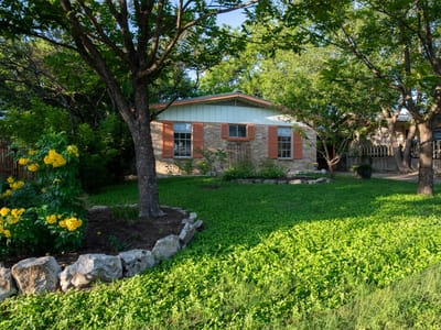 Primary bedroom at 204 La Vista ST - 3 bed 1 bath home