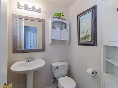 Property photo 3 at 204 Precipice WAY - 3 bed 2 bath home