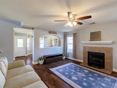 Property photo 4 at 204 Precipice WAY - 3 bed 2 bath home