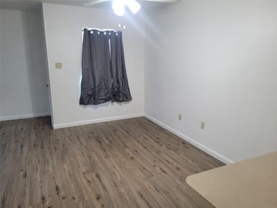 Bathroom at 205 2nd Ave Unit #1 & 2 - Mt Pleasant, Smithville, TX