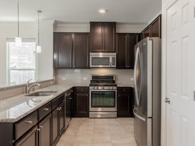 Property photo 4 at 205 Mauldin ST - 3 bed 2 bath home
