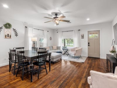 Primary bedroom at 205 Old Austin Hwy - 3 bed 2 bath home