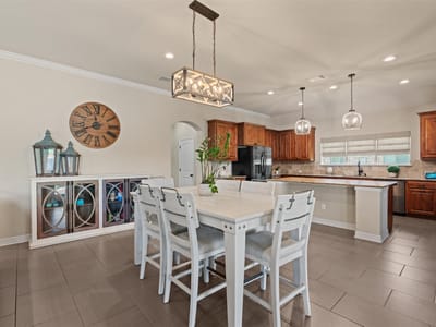 Property photo 5 at 205 Quarry Lake EST - 4 bed 3 bath home