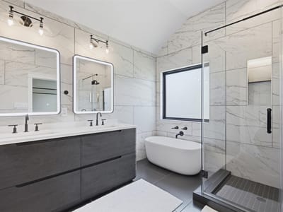 Bathroom at 205 Summer Azure ST - 3 bed 2 bath home