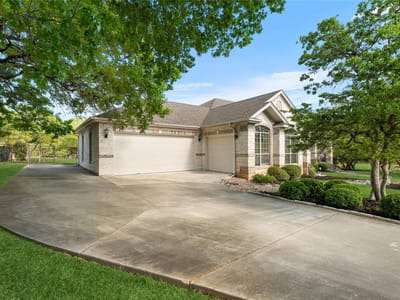 Primary bedroom at 205 W Majestic Oak Ln - 4 bed 3 bath home