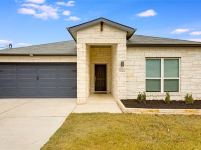 Property photo 4 at 20506 National DR - 4 bed 2 bath home