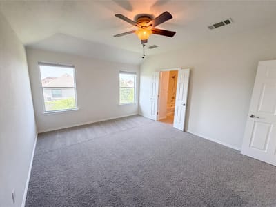 Property photo 4 at 206 Almquist ST - 4 bed 2 bath home