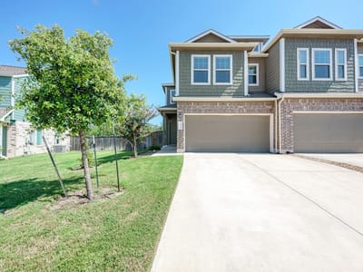 Property photo 5 at 206 George Neggan LN - 3 bed 2 bath home