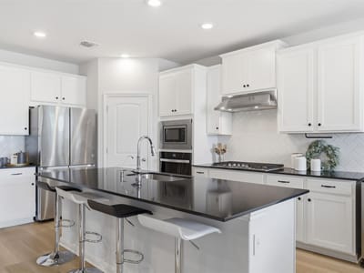 Kitchen at 206 Palo Brea LOOP - 4 bed 2 bath home