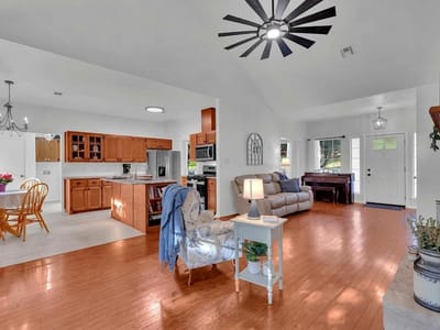 Kitchen at 206 S Cowal DR - 3 bed 2 bath home