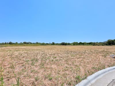Property photo 3 at 2062 Botts DR - Mill Crk Mdws Ph Iii, Salado, TX