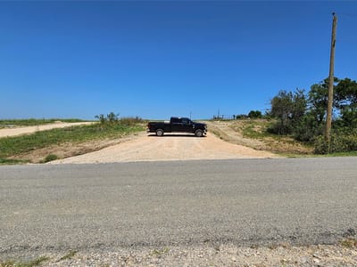 Primary bedroom at 2069 County Road 455 Rd - Vista Acre Subdivision, Coupland, TX