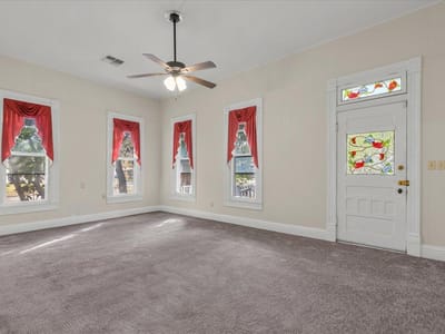 Primary bedroom at 207 Hudgins ST - 2 bed 2 bath home