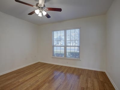 Bathroom at 207 Monarch TRL - 3 bed 2 bath home