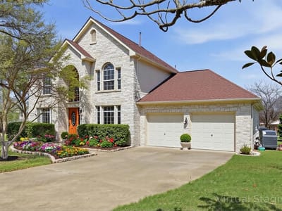 Primary bedroom at 207 Silver Oak DR - 5 bed 3 bath home