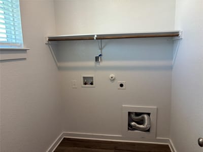 Living area at 207 Whisper Rill DR - 4 bed 3 bath home