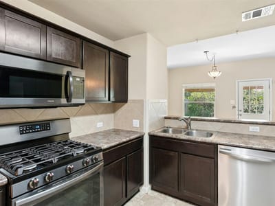 Property photo 4 at 207 Wild Cat DR - 4 bed 2 bath home