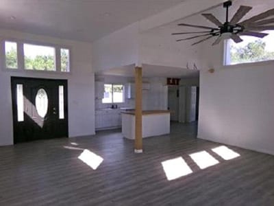 Property photo 2 at 20707 Greenpark DR - 3 bed 2 bath home