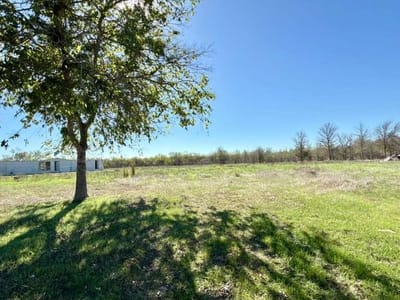 Living area at 20744 Camino Real St - Gorostietad, Dale, TX