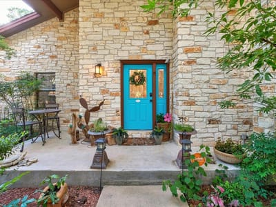 Living area at 208 Daybreak CV - 3 bed 2 bath home