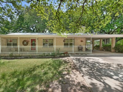 Kitchen at 1208 Oak St - 5 bed 2 bath home