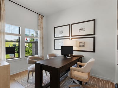 Property photo 3 at 208 Ridgewell LOOP - 4 bed 3 bath home