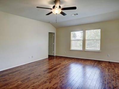 Property photo 5 at 208 Wild Cat DR - 3 bed 2 bath home