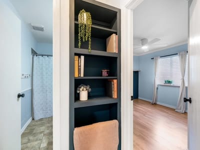 Primary bedroom at 208 Woodmont DR - 3 bed 2 bath home