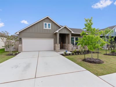 Living area at 20804 Rowston Manor LN - 3 bed 2 bath home