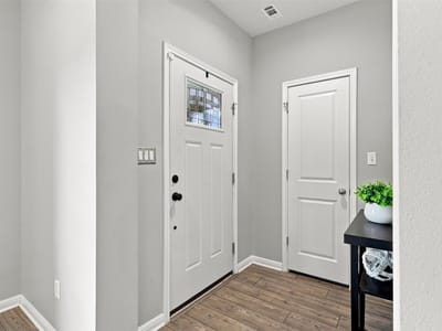 Property photo 4 at 209 Arabian Colt DR - 3 bed 2 bath home