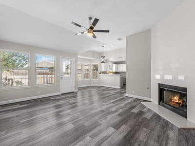Property photo 5 at 209 Clarks WAY - 4 bed 2 bath home