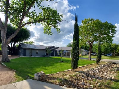 Property photo 4 at 209 Green Pasture - 4 bed 2 bath home
