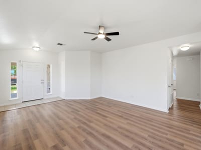 Kitchen at 209 Hoya LN - 4 bed 2 bath home