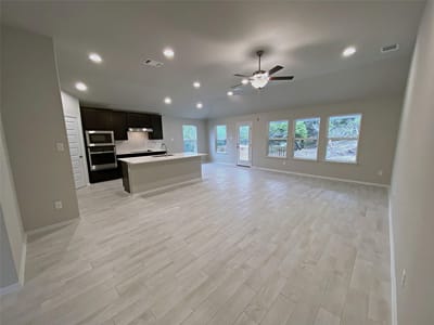 Property photo 5 at 20915 Oak Dale DR - 3 bed 2 bath home