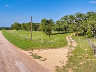 Primary bedroom at 2095 County Road 442 - None, Thrall, TX