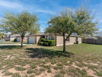 Kitchen at 210 Carol Ave - 3 bed 2 bath home