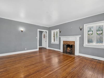 Property photo 4 at 210 E Cedar ST - 2 bed 1 bath home