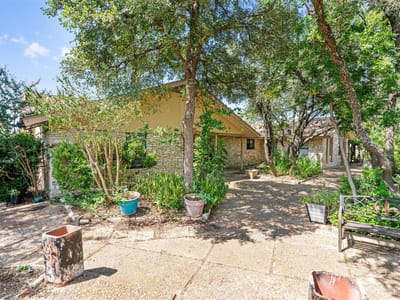 Property photo 4 at 210 Raley RD - 4 bed 2 bath home