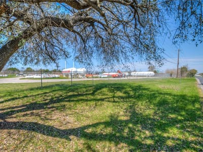 Kitchen at 2100 Old Airport Rd - Georgetown, TX