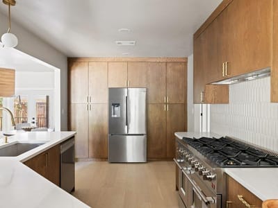 Property photo 5 at 2101 Stamford LN - 4 bed 4 bath home
